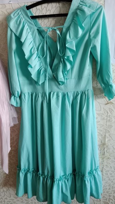 Платья,пиджаки,продам пакет весь