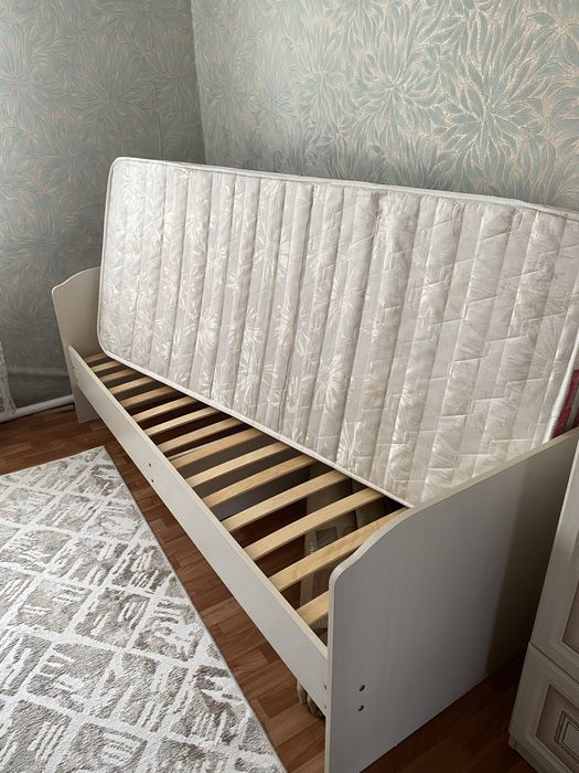 Детская стенка продам