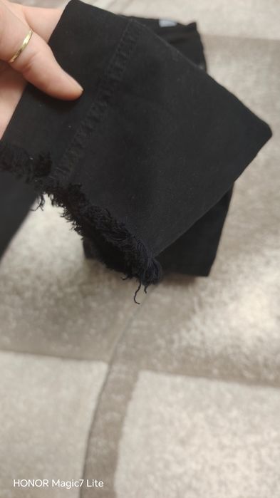 Blugi negri mărimea S
