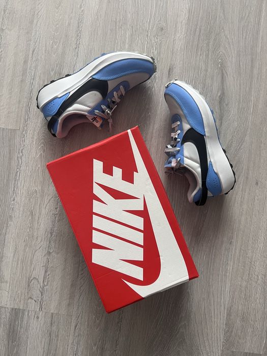 Nike Waffle Debut SE