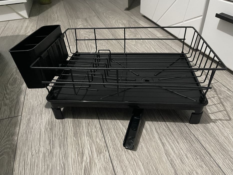 Storcator vase cu scurgere