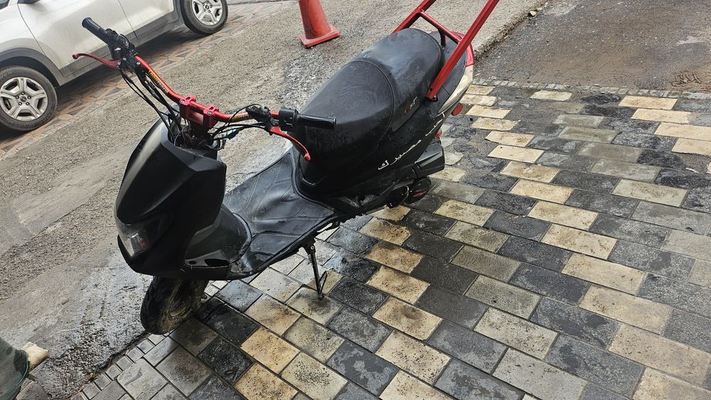 Продается скутер GST Angel X4