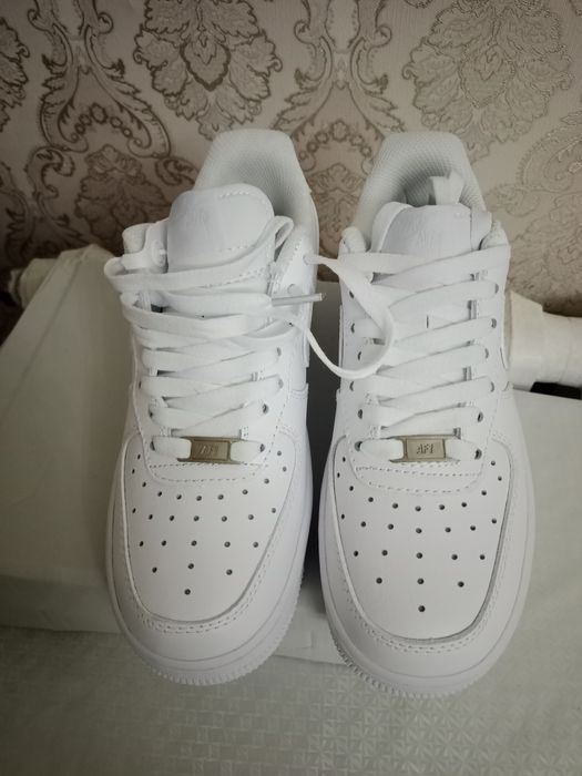 Продам красотка AIR новые
