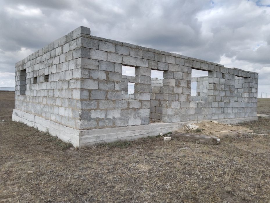 Үшқұдықтан аяқталмаған үй сатылады