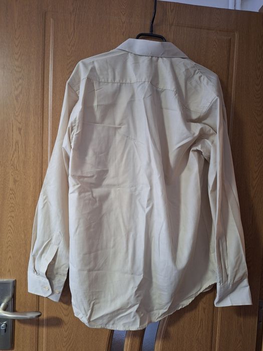 Cămașă de bărbați, nouă