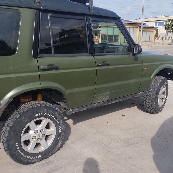 Land rover discovery 2