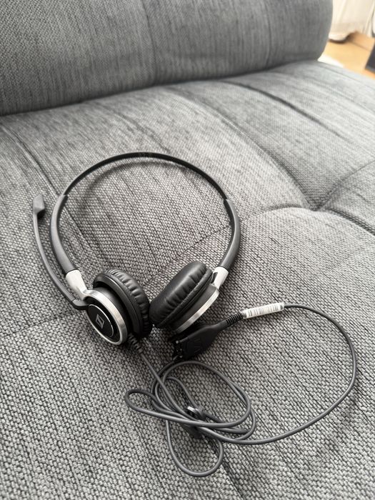 Слуашалки Sennheiser SC 660