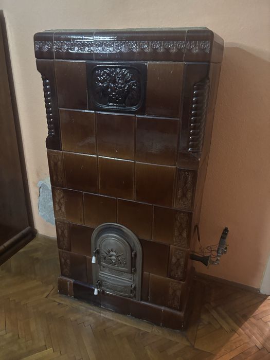 Vând trei sobe de teracota