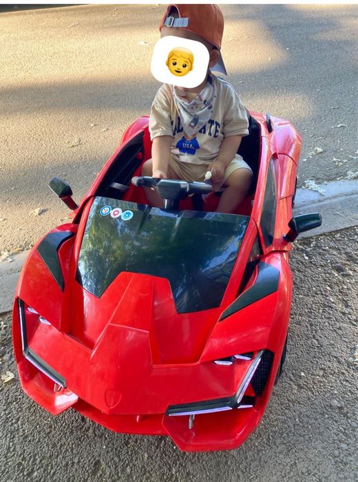 Электромобиль продаю