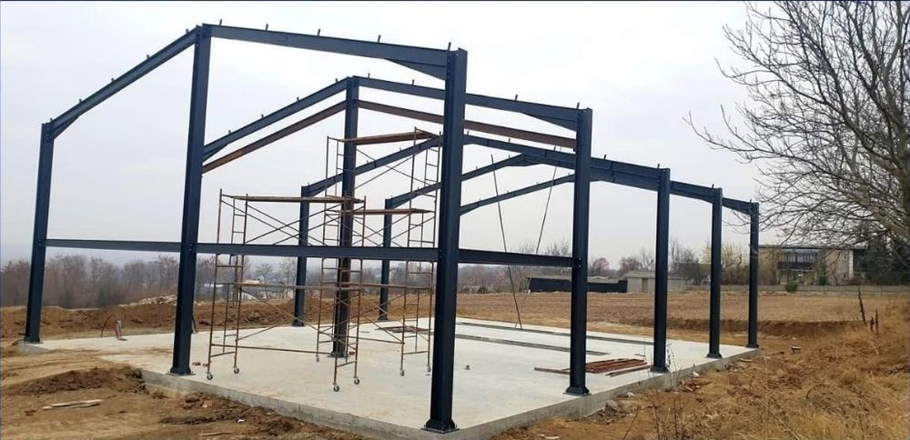 Vand și construiesc o gama larga de hale sau structuri metalice noi ne