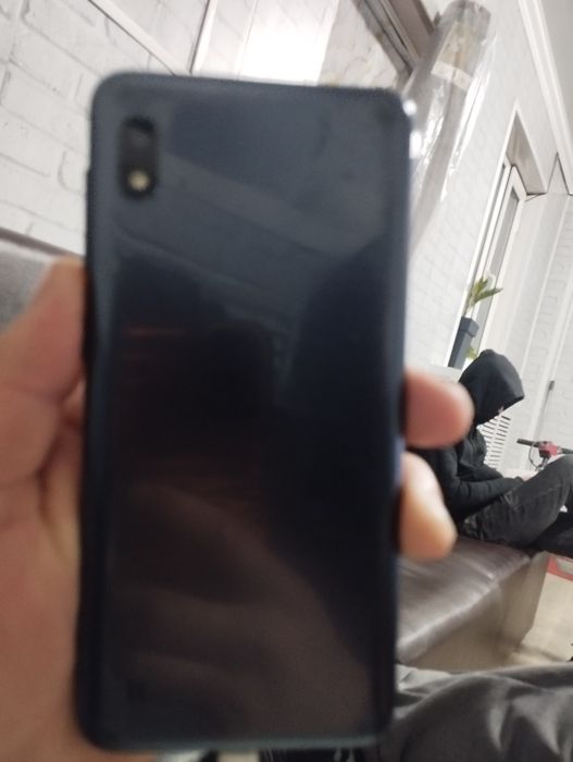 Самсунг А10,сатылады