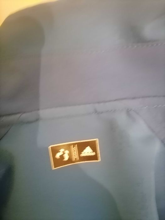 яке Адидас Терекс L