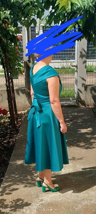 Rochie satin verde smarald