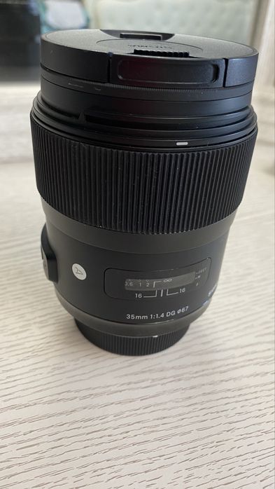 Объектив Sigma 35mm (Nikon)