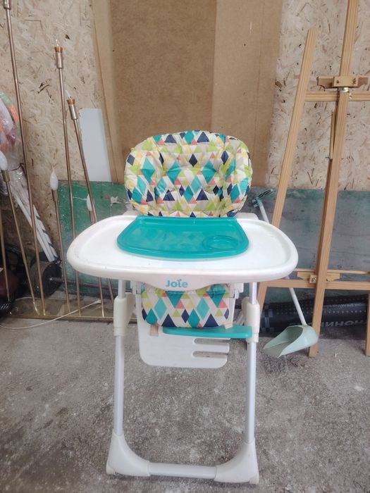 Столик для кормления ребенка