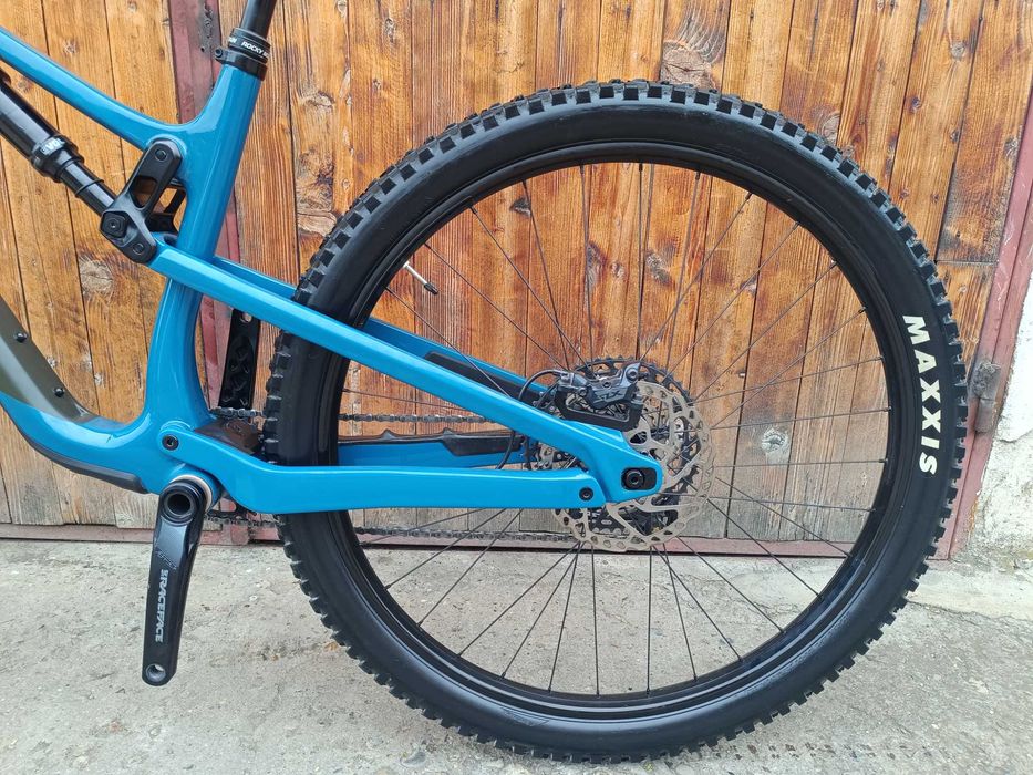 Rocky Mountain instinct 50 carbon 2023