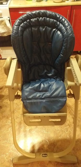 Продам стульчик детский