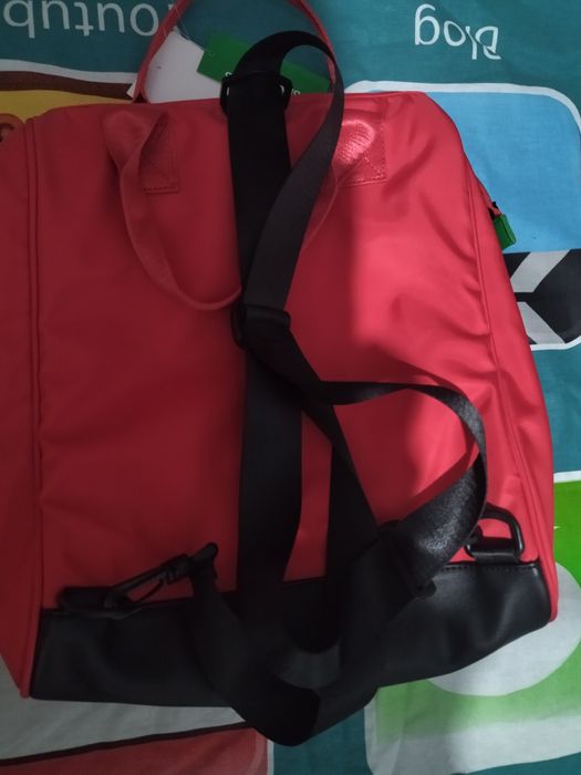 Сумка Бенеттон для ноутбука