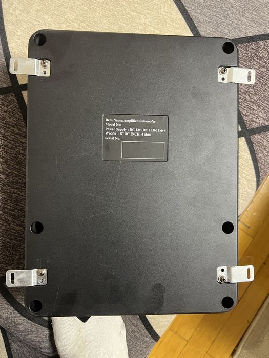 Vand subwoofer activ auto