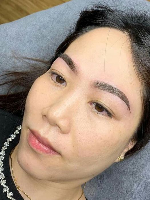 Перманентный макияж бровей и Губ и ламинатция ресниц и бровей