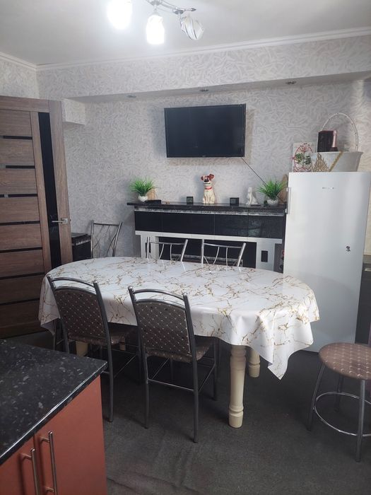 Продам 3-комнатную квартиру