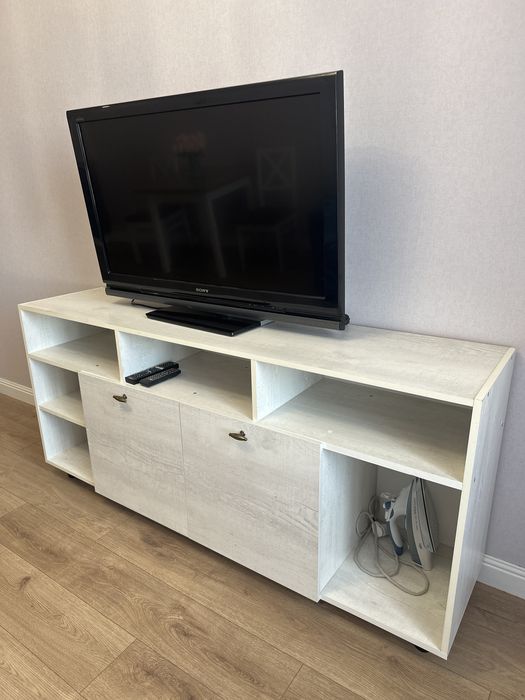 Тумба под телевизор