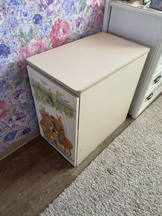 Тумбочка детская