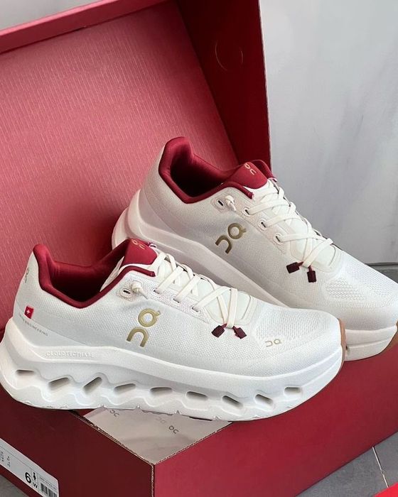Кроссовки on cloud