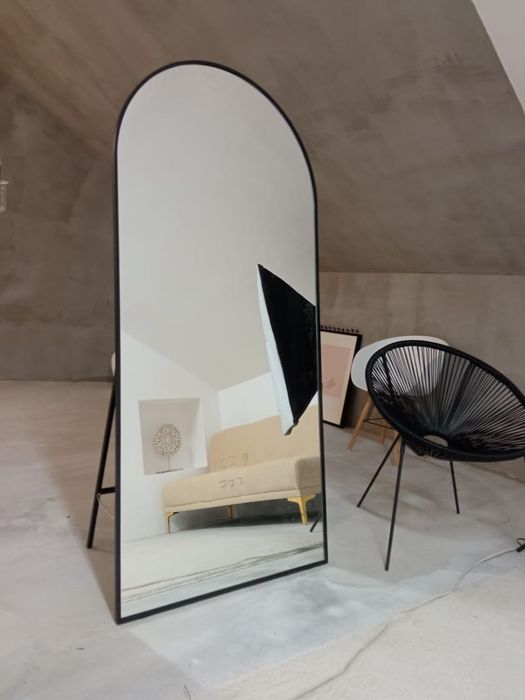 зеркала на заказ в Алматы