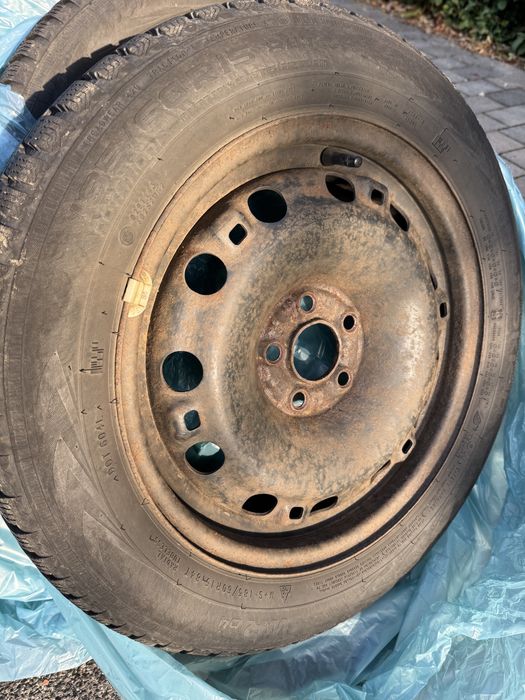 Jante tanla 5x100 cu anvelope iarna 185/60/15