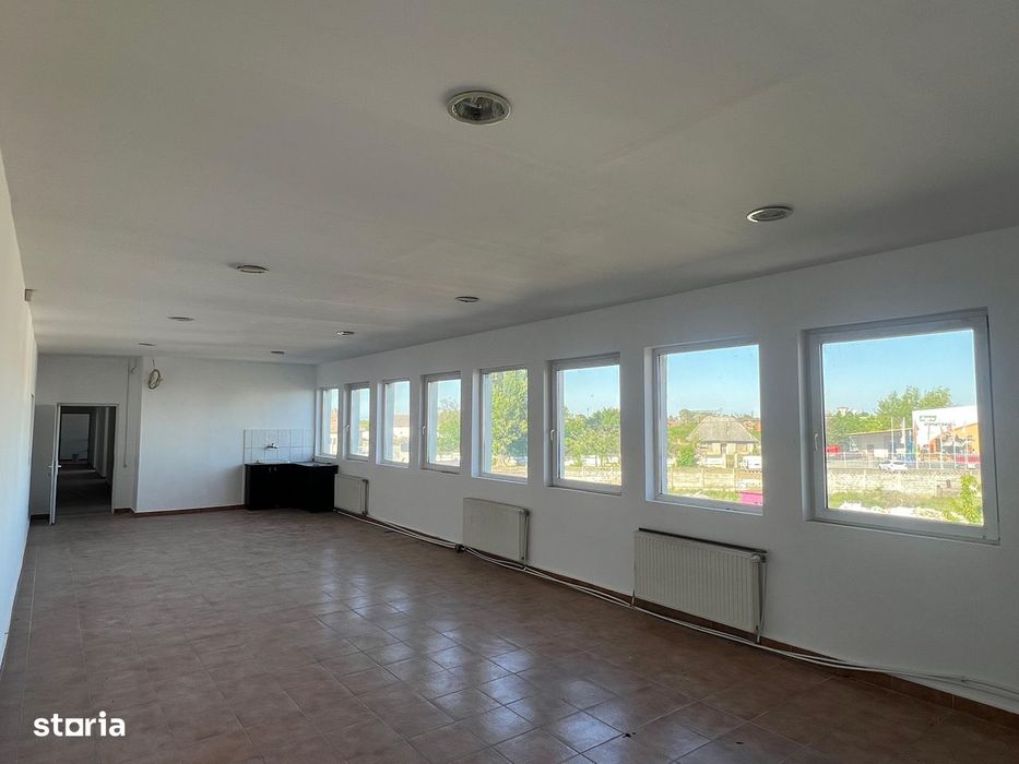 Centru comercial, spațiu comercial de închiriat în Carei, 50-1034mp