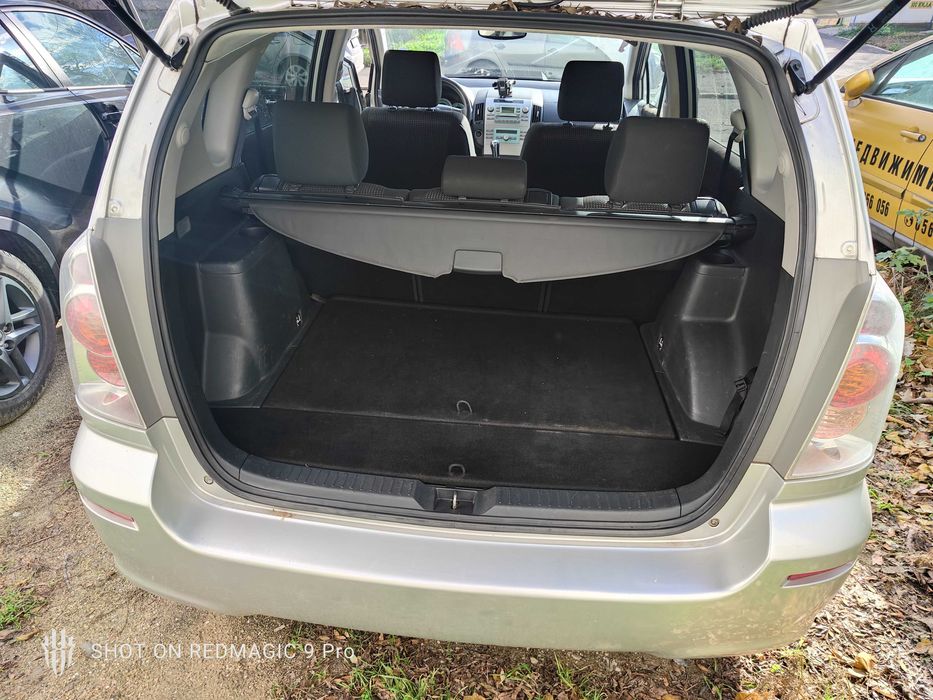 Toyotа Corolla Verso 2.2