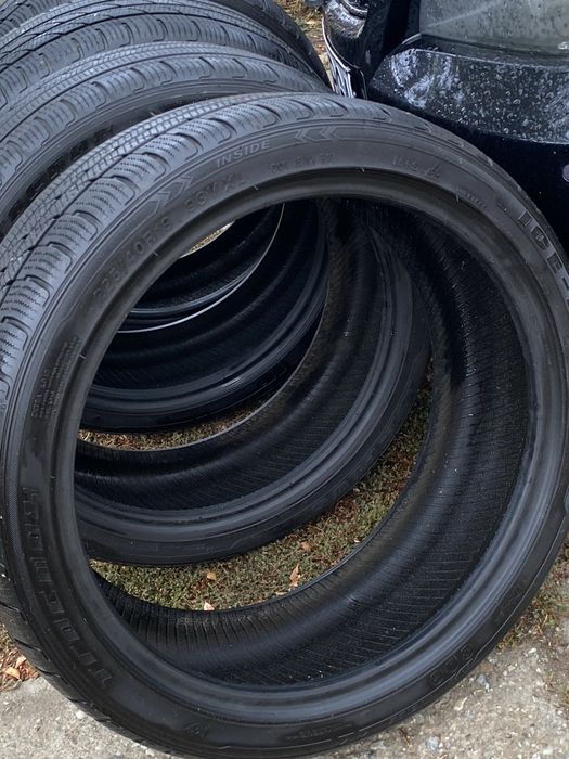 Cauciucuri iarnă 225/40/R19