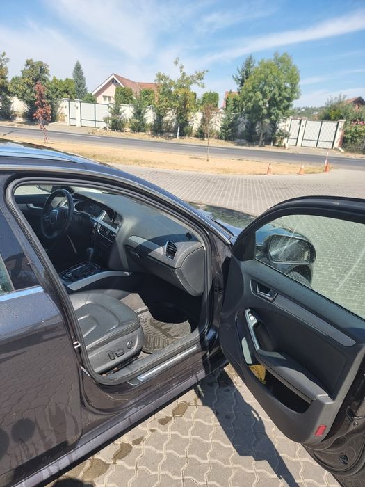 Audi a4 b8 2.0 tdi full an 2009
