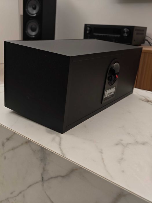 Boxe centru Focal Theva