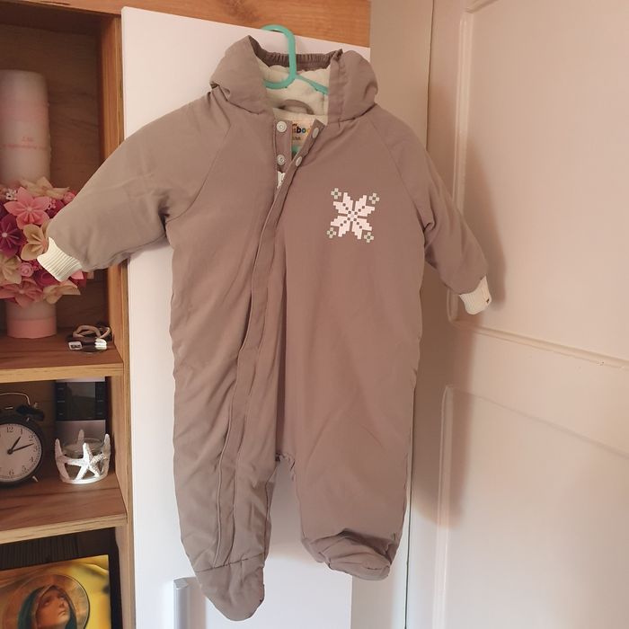 Combinezon de iarnă nou bebeluși 62/68