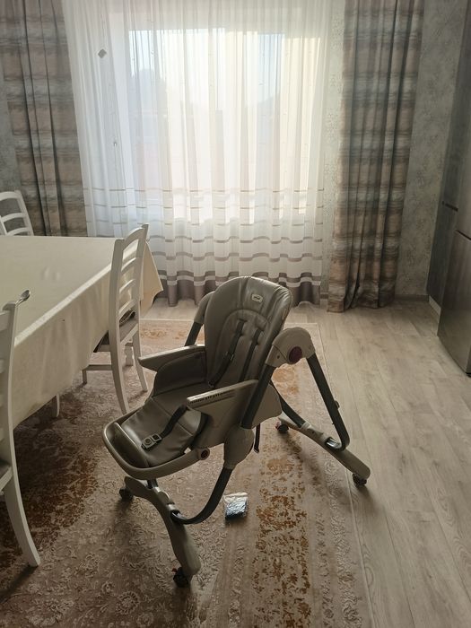 Продам детский стул