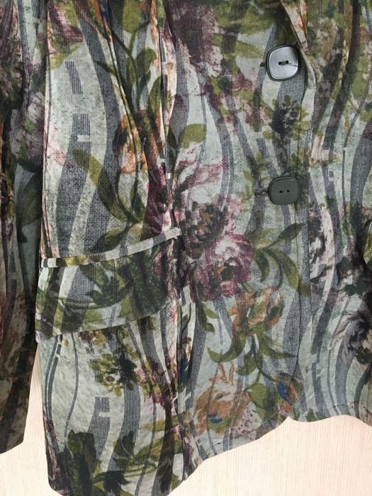 Ново дамско сако