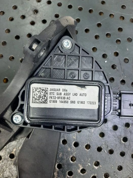 pedala acceleratie 2.0 d range rover evoque l551   fk72-9f836-ac