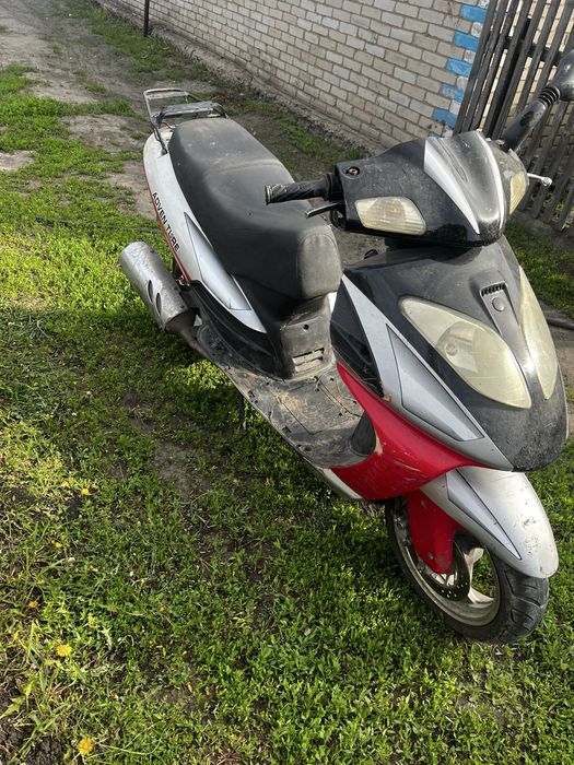 Продам скутер 150 кубов