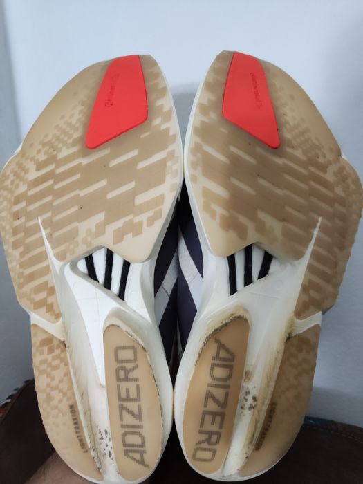 Adidas adizero pro 4 mărimea 42(26.5cm) lightstrike carbon maraton