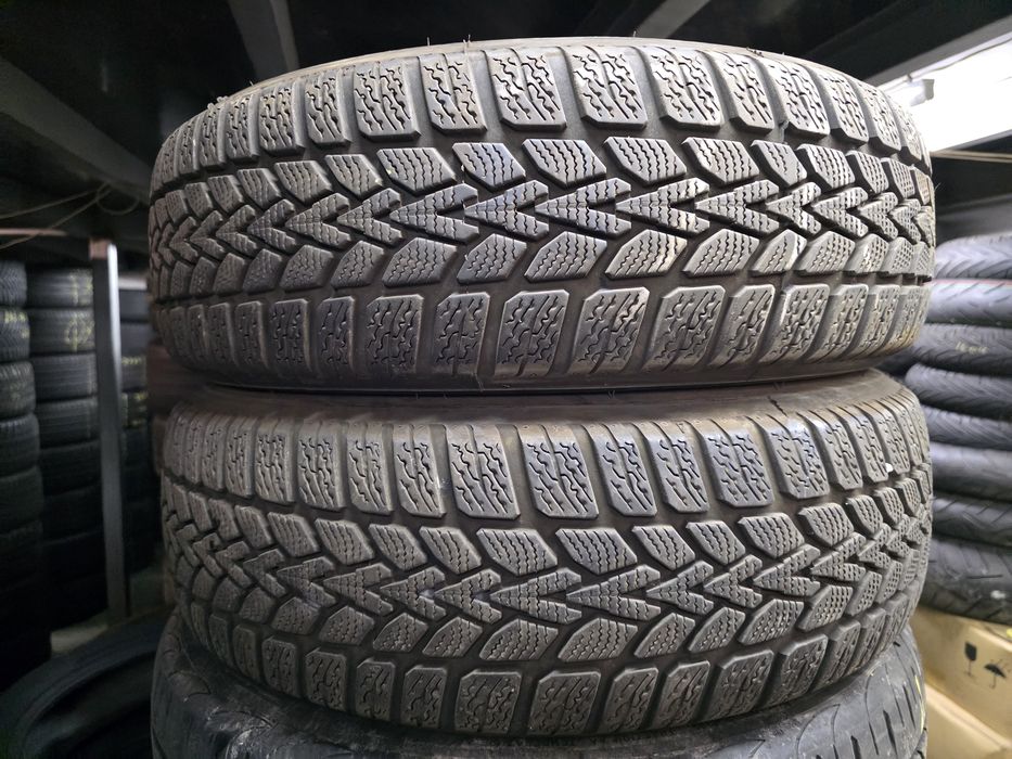 2бр Зимни гуми 185 65 15 - Dunlop - DOT 2025