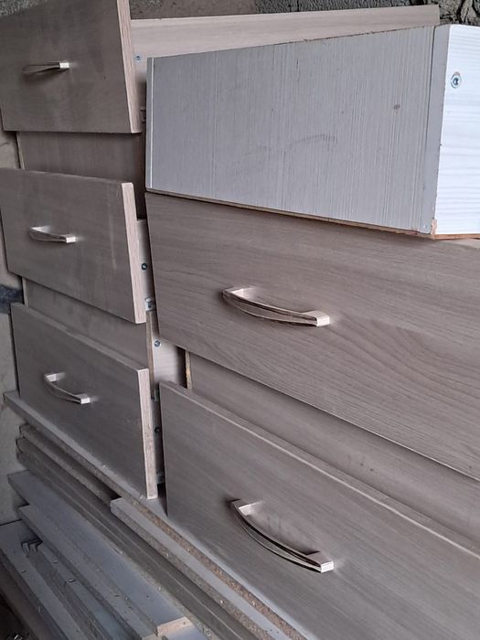 Продается шкаф срочно