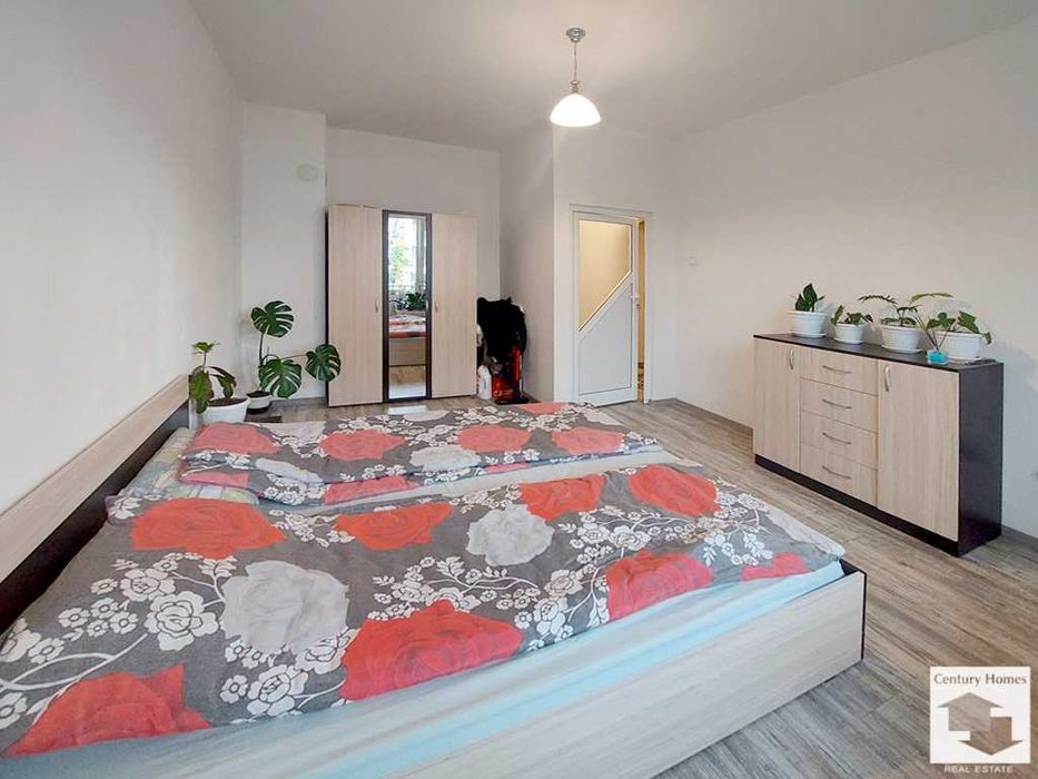 Продава се Двустаен апартамент в Велико Търново, Акация - 60 кв.м за 1750 €/кв.м - Снимка #3