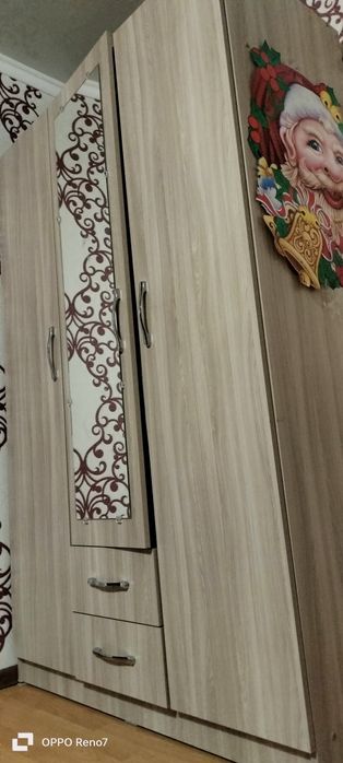 Продам шкаф новый