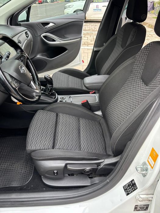 Opel Astra K 2017 Navi camera 1,6 cdti