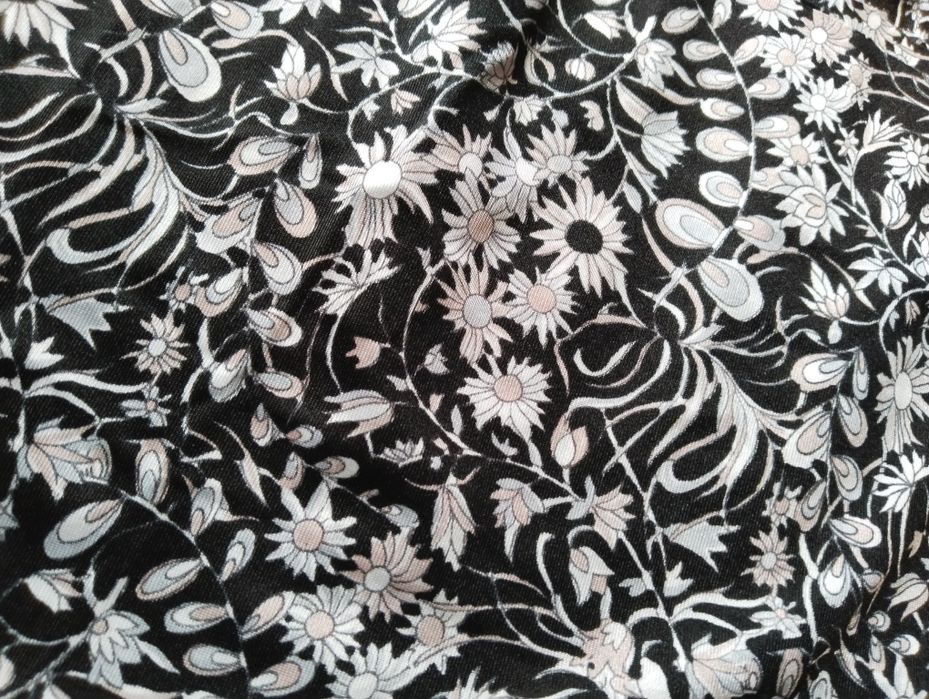 Ткань плательная трикотаж