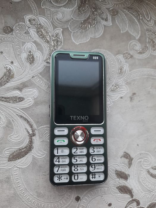 Texno max telefoni srochniy sotiladi