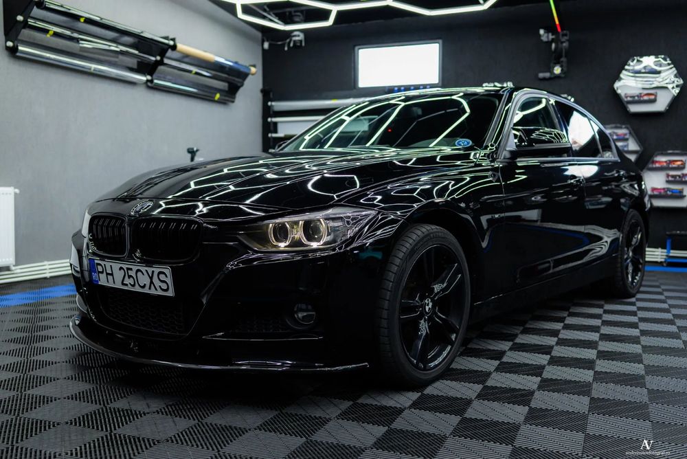 BMW Seria 3 BMW F30 318D Sport
