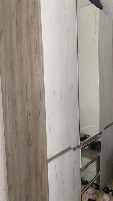 Продам шифоньер